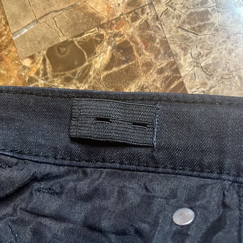 Jeans    - Picture 4 of 4